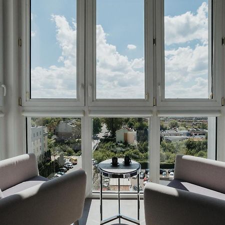 Апартаменты Sky Mountain View Free Parking Краков Экстерьер фото